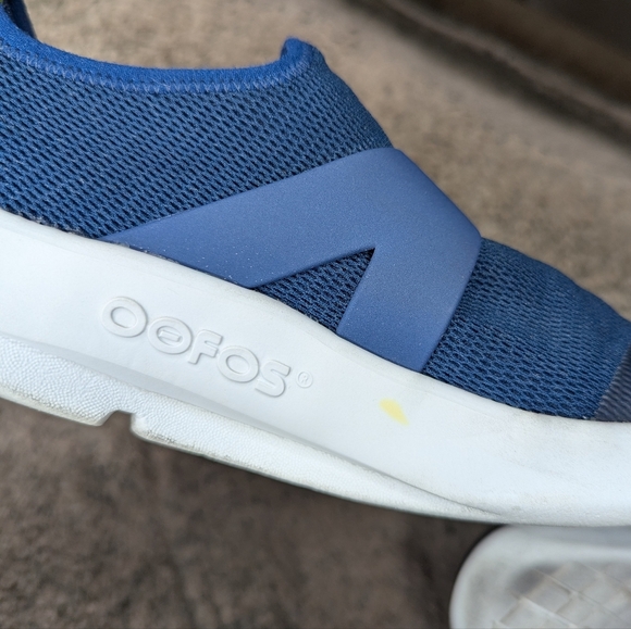OOFOS OOmg Low Shoe Navy Men's 9 - Picture 10 of 13